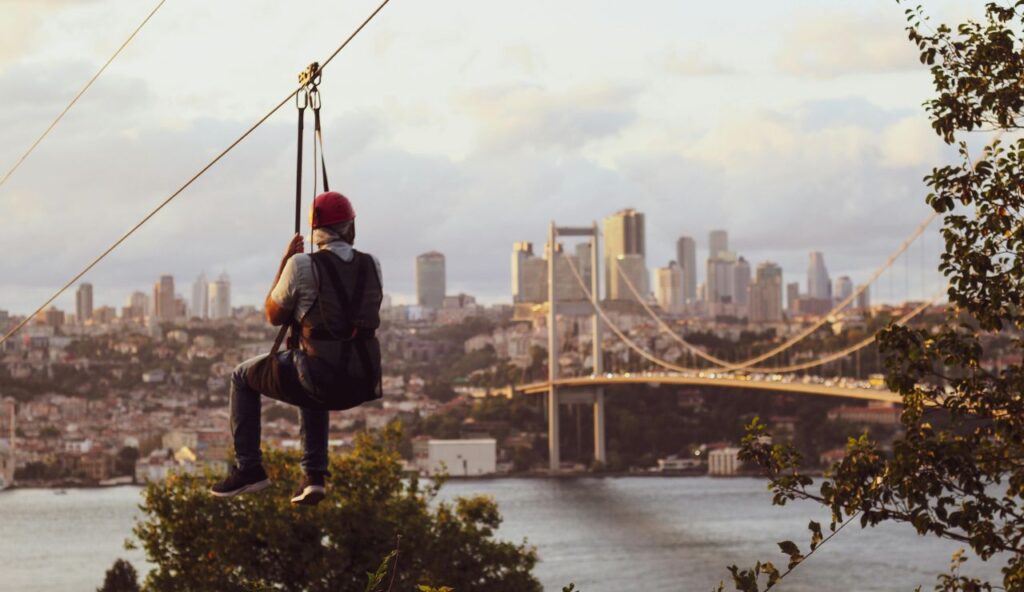 Visite de la canopée en tyrolienne