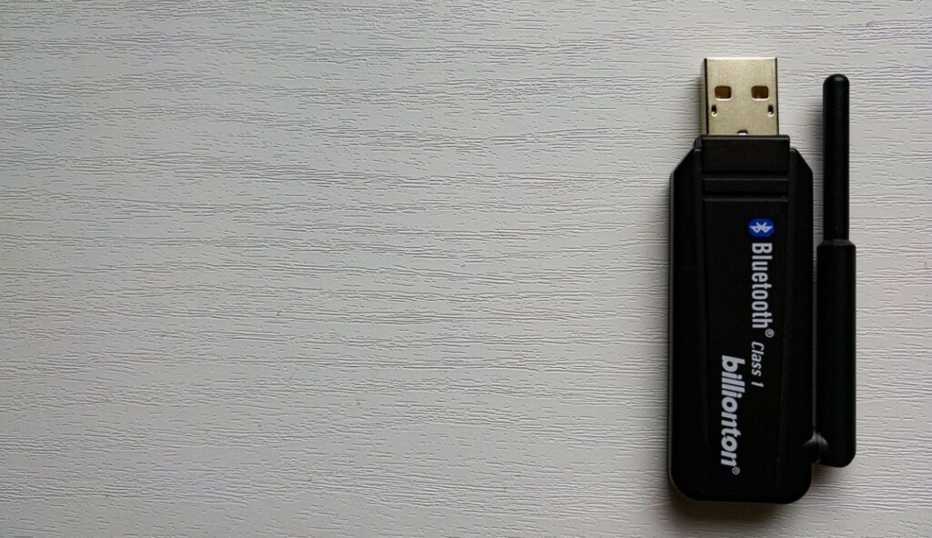 Bluetooth transmitter for in-flight screens