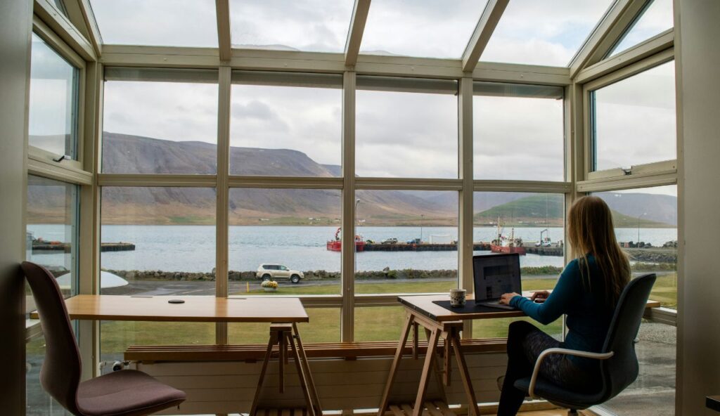 Rôles d'entreprise à distance avec flexibilité de voyage