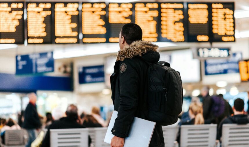 Safe or Sorry? The Most Dangerous Scams Targeting Tourists This Summer