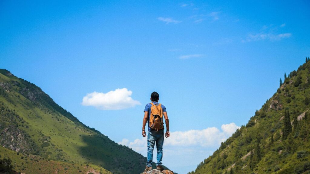 Adrenaline Without the ER Visit: Top 10 Safest Adventure Trails for Beginners