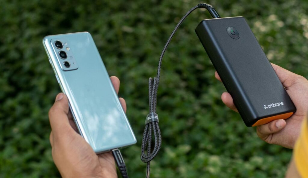 Power Bank Backup: When Cold Drains Batteries and Screens Eat Percentages