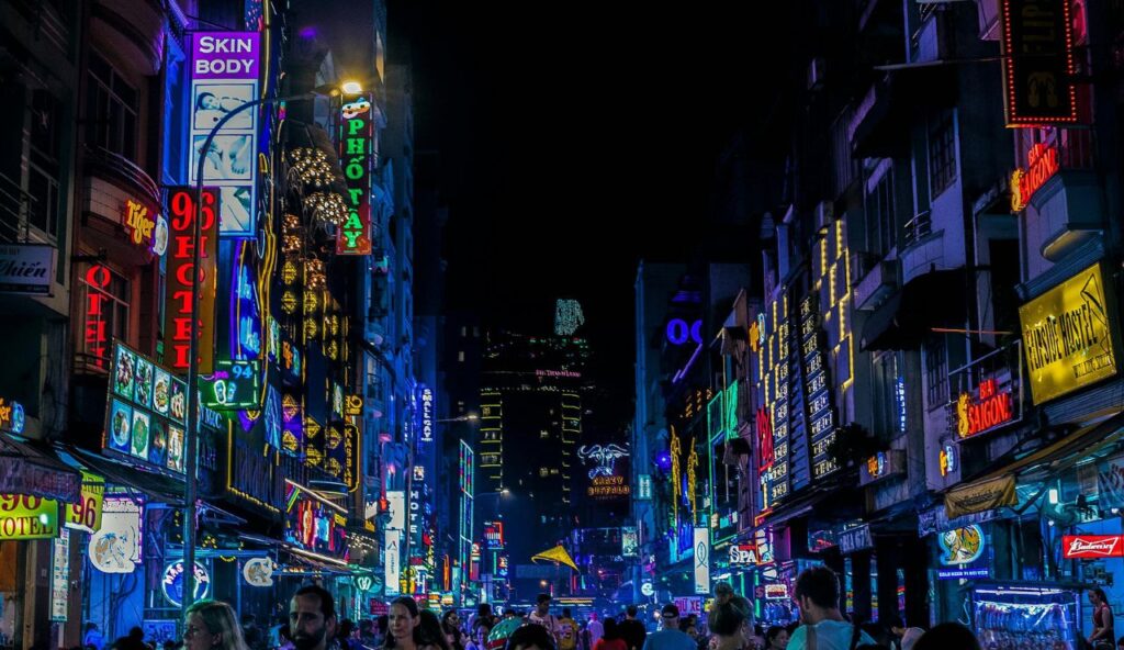 Pourquoi le « noctourisme » est la tendance d'aventure la plus en vogue de cette année