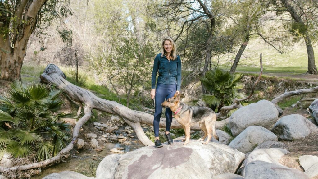 Adventure Bound: Barking at the Moon: 11 Rugged Expeditions Where Your Dog Is the Best Co-Pilot