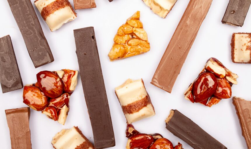 9 Travel Snacks You’ll Never Regret Packing that Most People Forget